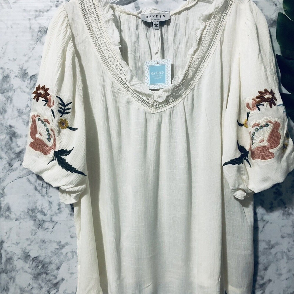 Hayden Los Angeles Blouse Womens Size Large Boho Embroidery Tan Tunic Top